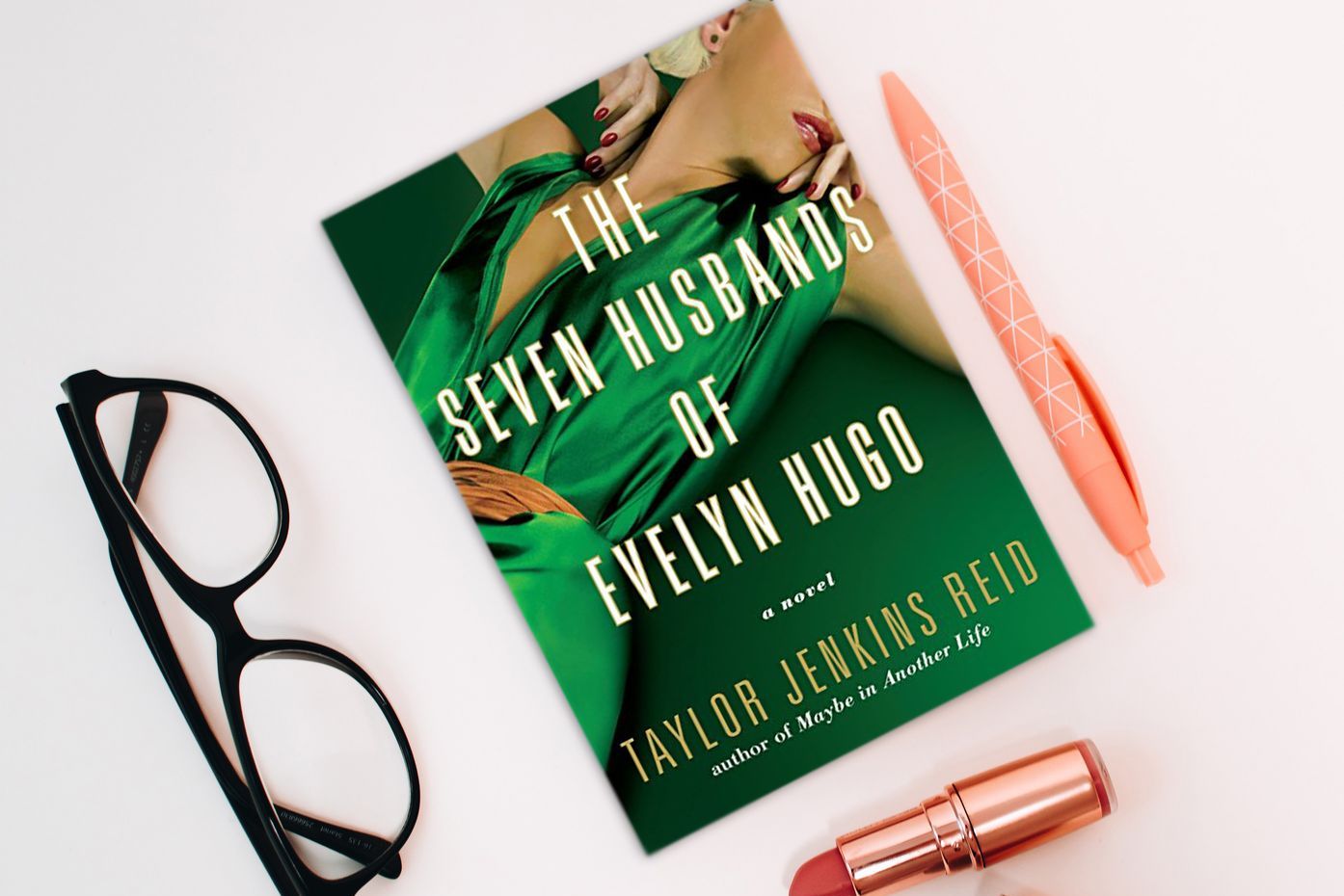Review: The Seven Husbands of Evelyn Hugo by Taylor Jenkins Reid