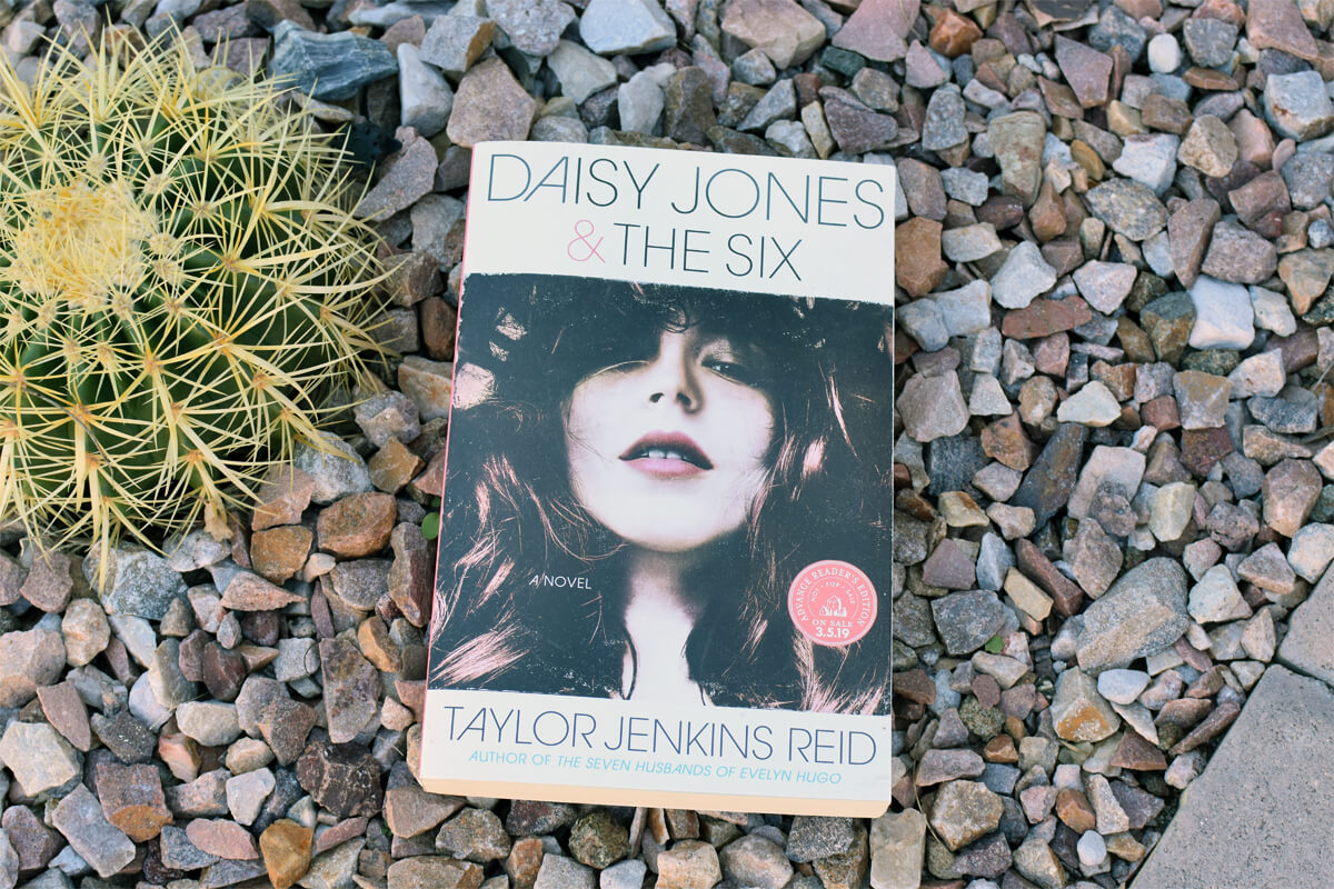 Review: Daisy Jones & The Six by Taylor Jenkins Reid