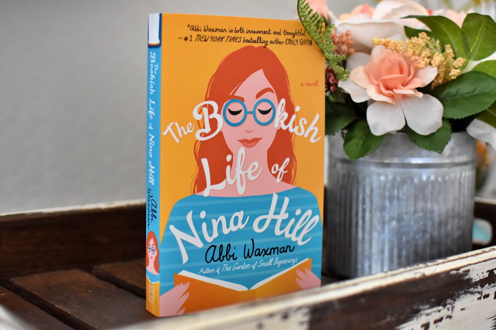 Review: The Bookish Life of Nina Hill by Abbi Waxman