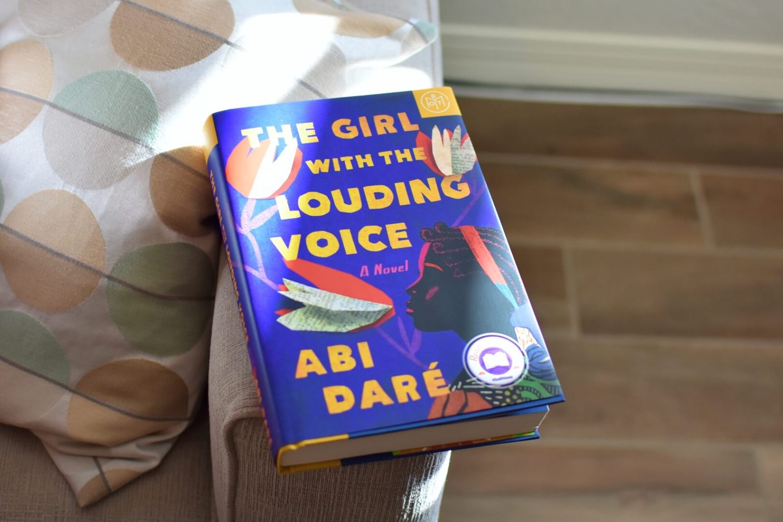 review-the-girl-with-the-louding-voice-by-abi-dar-book-club-chat