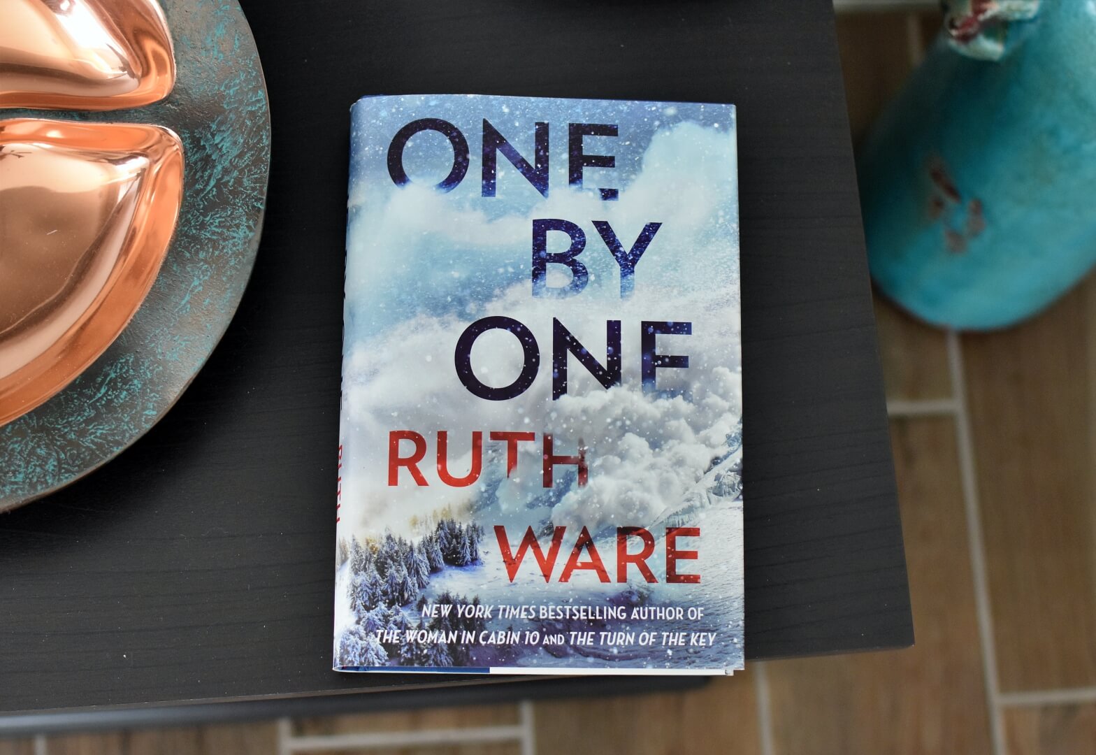 Book Club Questions for One by One by Ruth Ware