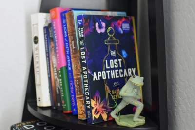 Title photo for must read book club books 2021 list